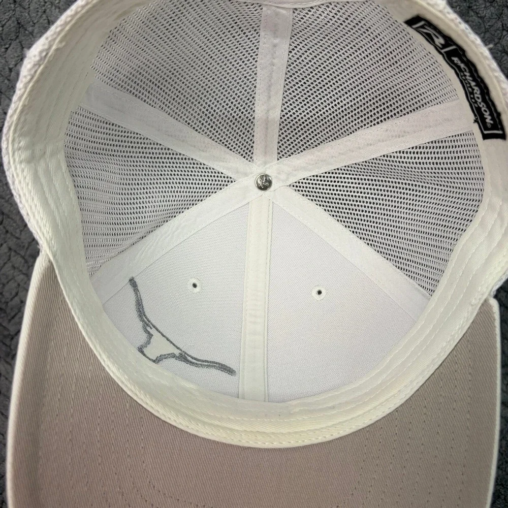 Richardson 112 trucker